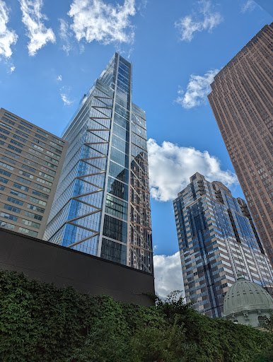 Shopping Mall «The Market and Shops at Comcast Center», reviews and photos, 1701 John F Kennedy Blvd #300, Philadelphia, PA 19103, USA