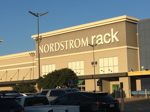 Nordstrom Rack, 13900 Dallas Pkwy, Dallas, TX 75240, USA, 