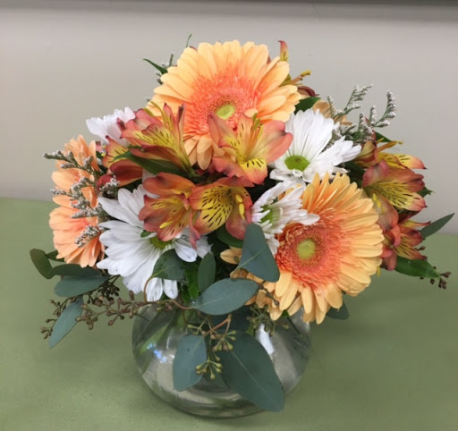 Florist «Plainfield Florist», reviews and photos, 1017 E Main St, Plainfield, IN 46168, USA