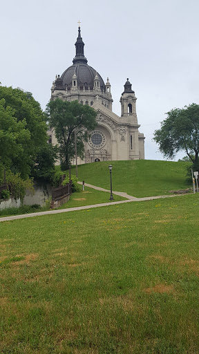 Park «Cathedral Hill Park», reviews and photos, 215 Summit Ave, St Paul, MN 55102, USA