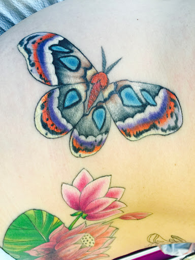 Tattoo Shop «Madame Lazonga Tattoo», reviews and photos, 1529 Western Ave, Seattle, WA 98101, USA