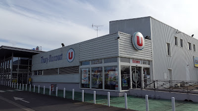 Super U et Drive à Le Hom