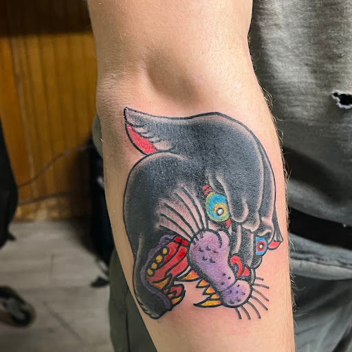 Tattoo Shop «Pair-O-Dice Tattoo», reviews and photos, 2921 S Harvard Ave, Tulsa, OK 74114, USA