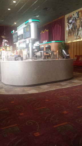 Movie Theater «Ridgeway Cinema Grill», reviews and photos, 5853 Ridgeway Center Pkwy, Memphis, TN 38120, USA