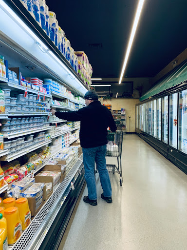 Fruit and Vegetable Store «Harvest Fresh Market», reviews and photos, 100 E Rand Rd, Arlington Heights, IL 60004, USA