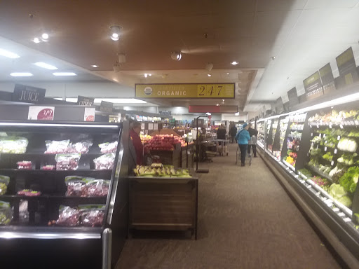 Grocery Store «Lunds & Byerlys Roseville», reviews and photos, 1601 County Rd C West, Roseville, MN 55113, USA