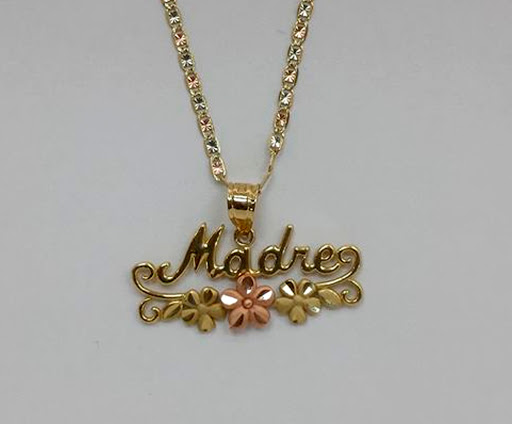 Jewelry Store «Bella Jewelry», reviews and photos, 23 N Broadway, Aurora, IL 60505, USA