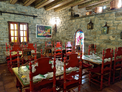 Restaurante La Jacetania Av. Francia, 2, 22710 Castiello de Jaca, Huesca, España