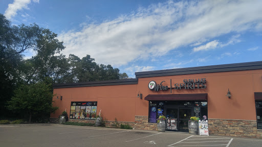 Liquor Store «Glen Lake Wine & Spirits», reviews and photos, 14448 Excelsior Blvd, Minnetonka, MN 55345, USA