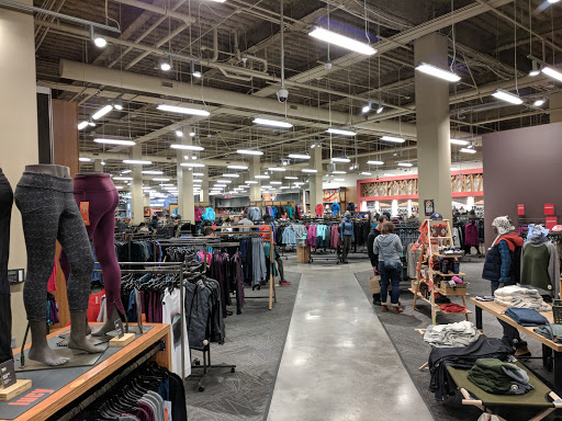 Camping Store «REI», reviews and photos, 49 Fitzgerald Street, Yonkers, NY 10710, USA