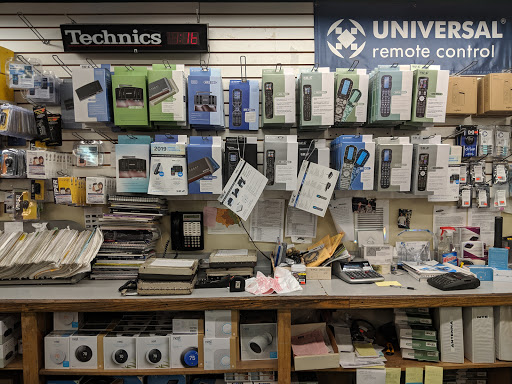 Shopping Mall «Airport Plaza Shopping Center», reviews and photos, 1390 NJ-36, Hazlet, NJ 07730, USA