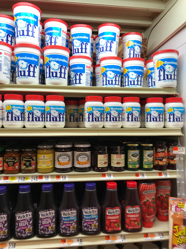 Shopping Mall «Stadium Plaza Shopping Center», reviews and photos, 10 Main St, Tewksbury, MA 01876, USA