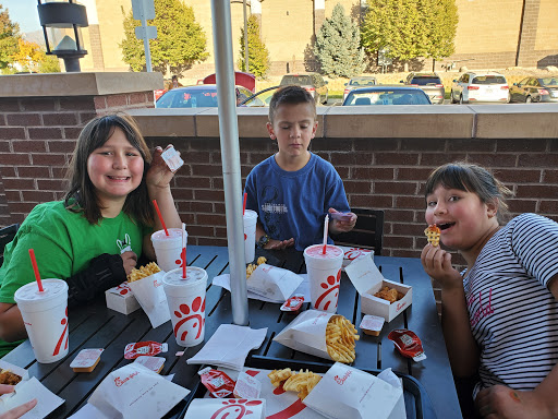 Fast Food Restaurant «Chick-fil-A», reviews and photos, 357 E 12300 S, Draper, UT 84020, USA