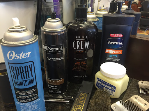 Barber Shop «Barber House Barber Shop», reviews and photos, 3450 Seminole Trail, Charlottesville, VA 22911, USA