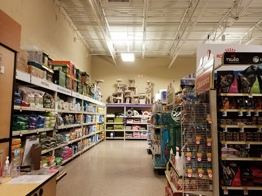 Pet Supply Store «PetSmart», reviews and photos, 730 S Sepulveda Blvd, El Segundo, CA 90245, USA