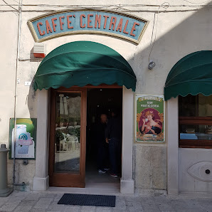 Bar pasticceria U Pupill Piazzetta Orsini, 6, 82023 Castelvetere in Val Fortore BN, Italia
