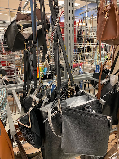 Department Store «Marshalls», reviews and photos, 2662 Chapel Lake Dr, Gambrills, MD 21054, USA