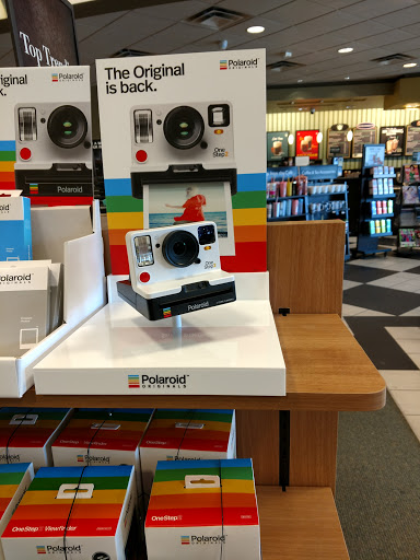 Book Store «Barnes & Noble», reviews and photos, 4100 Deer Creek #100, Highland Village, TX 75077, USA