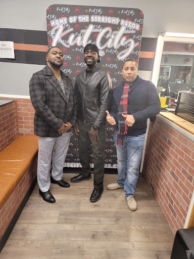 Barber Shop «Kut City Full Services Barbershop», reviews and photos, 1485 E Dublin Granville Rd, Columbus, OH 43229, USA