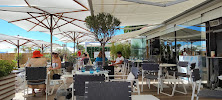 Atmosphère du Restaurant Palais Stéphanie Beach à Cannes - n°20