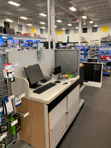 Electronics Store «Best Buy», reviews and photos, 5555 Glenway Ave #550, Cincinnati, OH 45238, USA