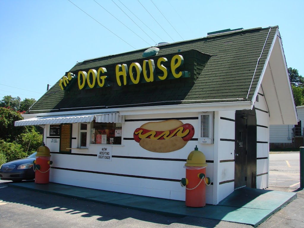 The Dog House 27712