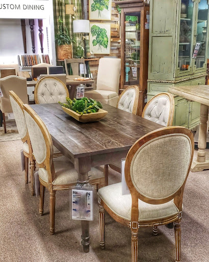 Furniture Store «Room To Room Furniture», reviews and photos, 3651 Cliff Gookin Blvd, Tupelo, MS 38801, USA