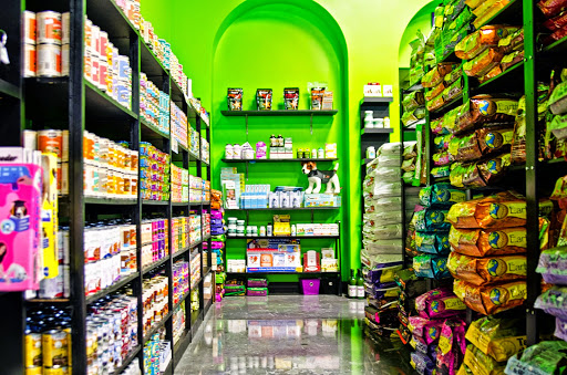 Pet Supply Store «The Green Spot», reviews and photos, 1110 S 71st St, Omaha, NE 68106, USA