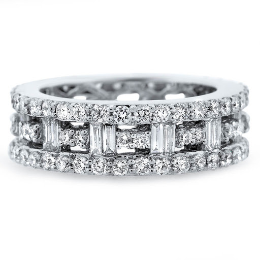 Diamond Dealer «Diamond and Jewelry Gallery Studio City», reviews and photos, 12456 Ventura Blvd, Studio City, CA 91604, USA