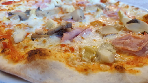 Ristorante Pizzeria Villa la pausa in Ponte Caffaro, Provincia di Brescia
