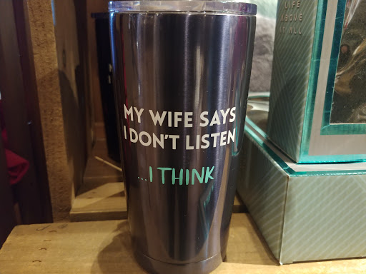 American Restaurant «Cracker Barrel Old Country Store», reviews and photos, 825 Marketplace Blvd, Hamilton Township, NJ 08691, USA