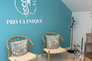 Pro Clinique image