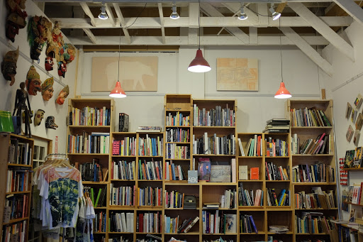 Book Store «Alley Cat Bookstore and Gallery», reviews and photos, 3036 24th St, San Francisco, CA 94110, USA