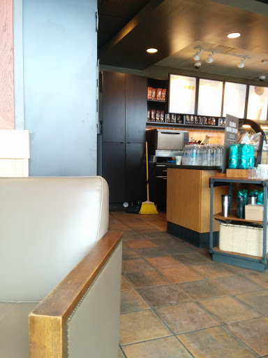 Coffee Shop «Starbucks», reviews and photos, 3512 West Chester Pike, Newtown Square, PA 19073, USA