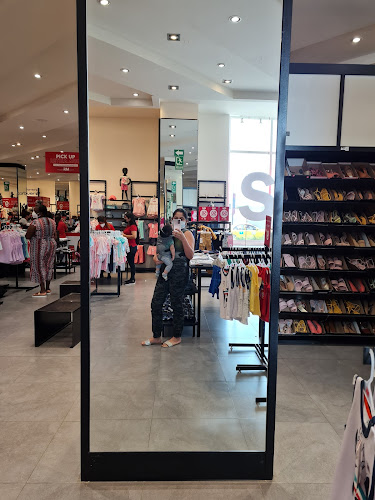 Opiniones de De Prati Mall del Pacifico en Manta - Tienda de ropa