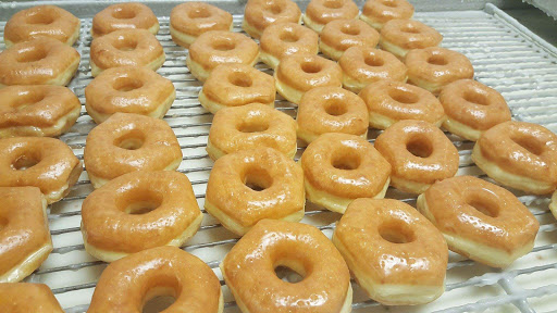 Donut Shop «Spring Donut Shop», reviews and photos, 708 Spring Cypress Rd, Spring, TX 77373, USA