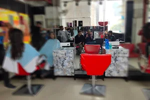 Jawed Habib HairXpreso | best hair salons in Prayagraj | best hair salons Civil Lines in Prayagraj image