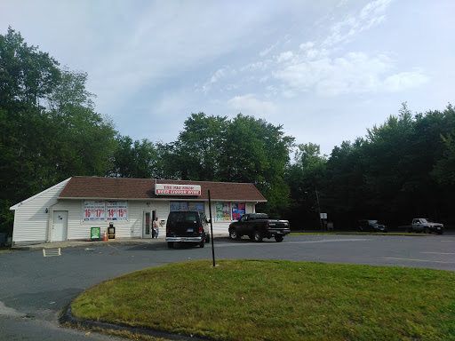Liquor Store «Jug Shop», reviews and photos, 80 Hazard Ave, Enfield, CT 06082, USA