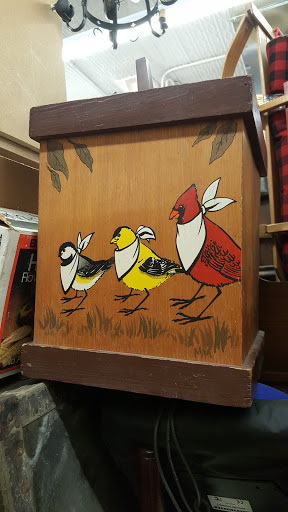 Used Office Furniture Store «Green Village Used Clothing», reviews and photos, 276 Starr St, Brooklyn, NY 11237, USA