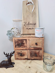 HOAMZUA Geschenkeladen | Schranklädchen | Onlineshop Dorfpl. 3, 94359 Loitzendorf, Deutschland