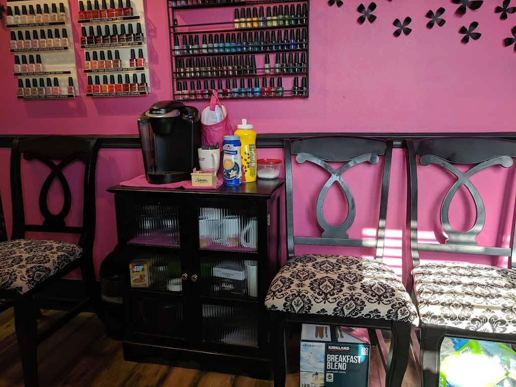 Bloomingnails 46307
