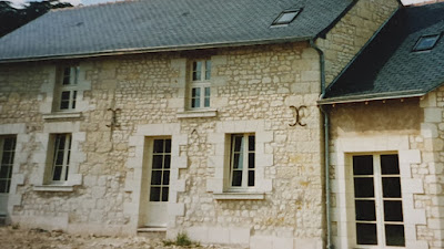 Entreprise Carré taille de pierre et maçonnerie 0616430426 à Saint-Clément-des-Levées