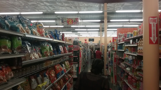 FAMILY DOLLAR, 930 S Duke St, Lancaster, PA 17602, USA, 