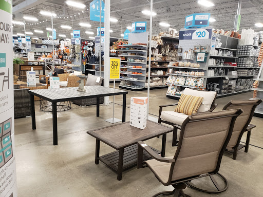 Home Goods Store «At Home», reviews and photos, 1072 W Mercury Blvd, Hampton, VA 23666, USA