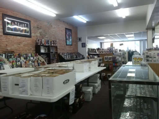 Comic Book Store «All American Cards & Comics», reviews and photos, 161 W Market St, Warren, OH 44481, USA