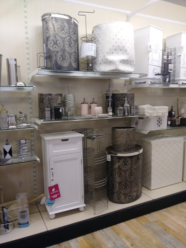 Department Store «HomeGoods», reviews and photos, 11100 W Burleigh St #140, Wauwatosa, WI 53222, USA