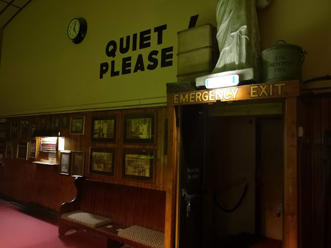 Reviews of Locarno Snooker Club Edinburgh in Edinburgh - Sports Complex