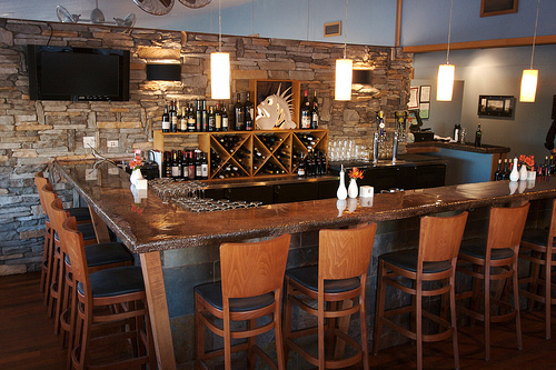 Kinley's Restaurant & Bar 99503