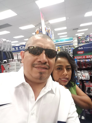 Sporting Goods Store «Big 5 Sporting Goods», reviews and photos, 1630 Mt Diablo Blvd, Walnut Creek, CA 94596, USA