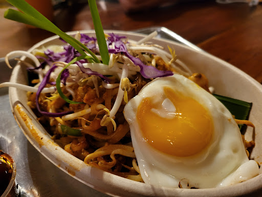 Shopping Mall «Quadrangle Shopping Center», reviews and photos, 2828 Routh St #500, Dallas, TX 75201, USA